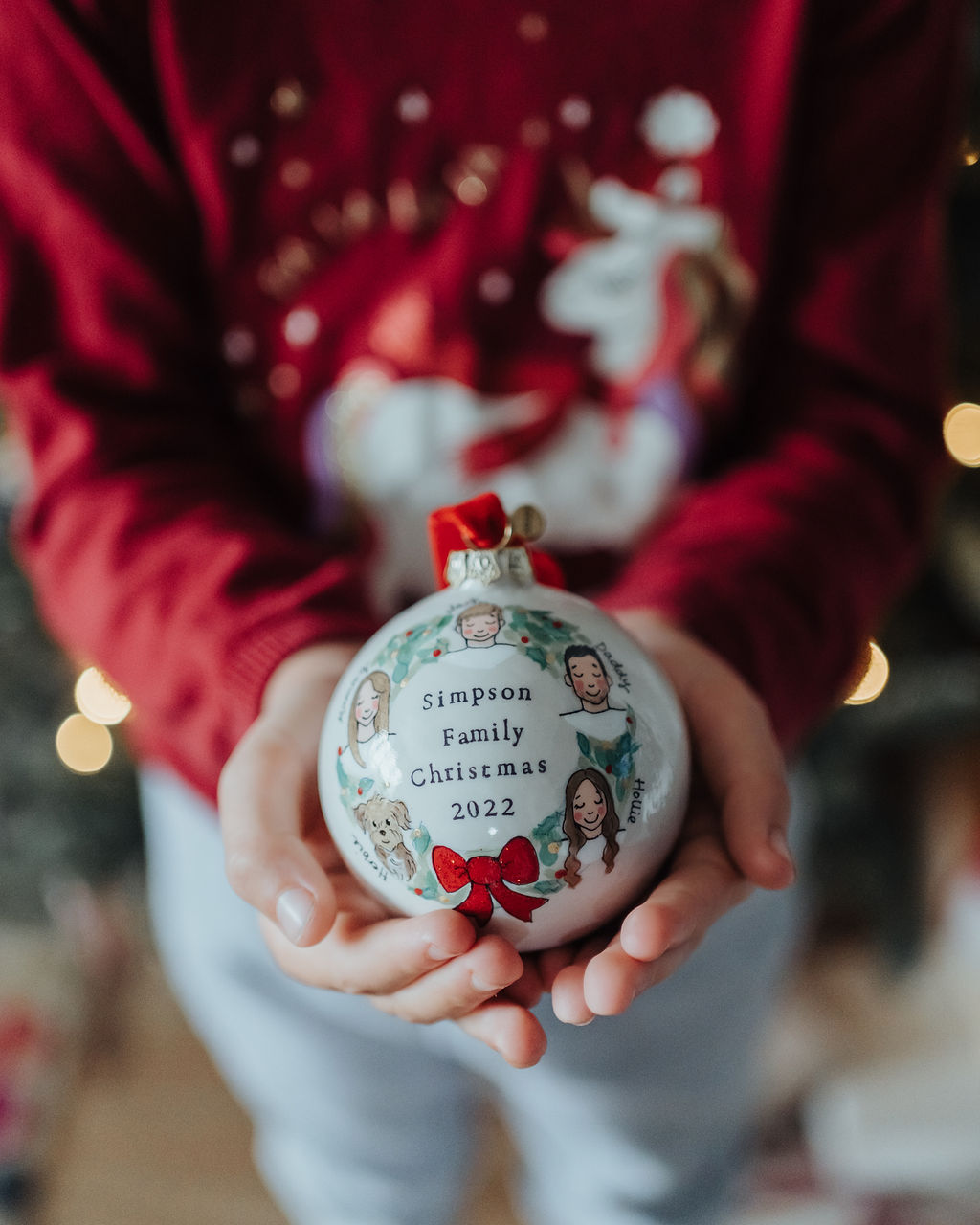 Wreath Family Portrait bauble