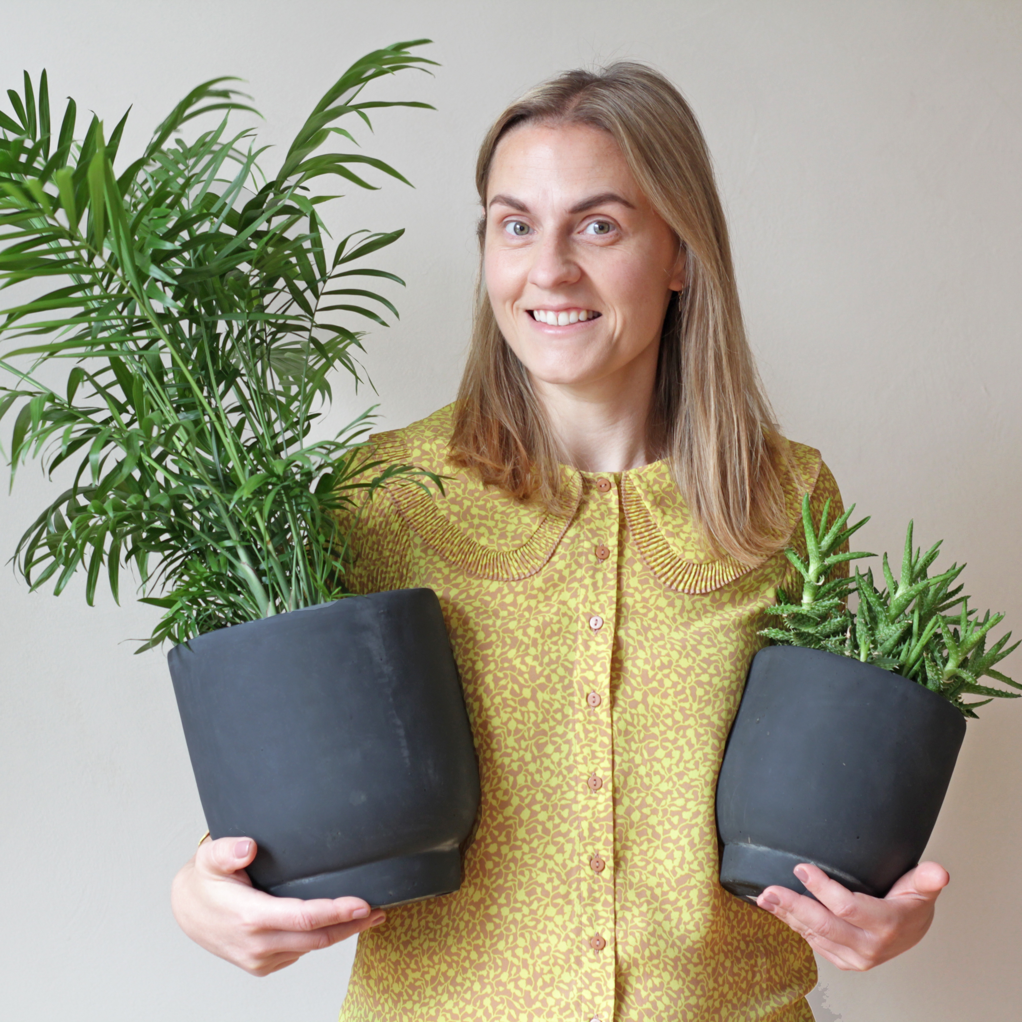 sophie macbain cement black plant pots