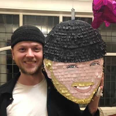 Personalised pinata