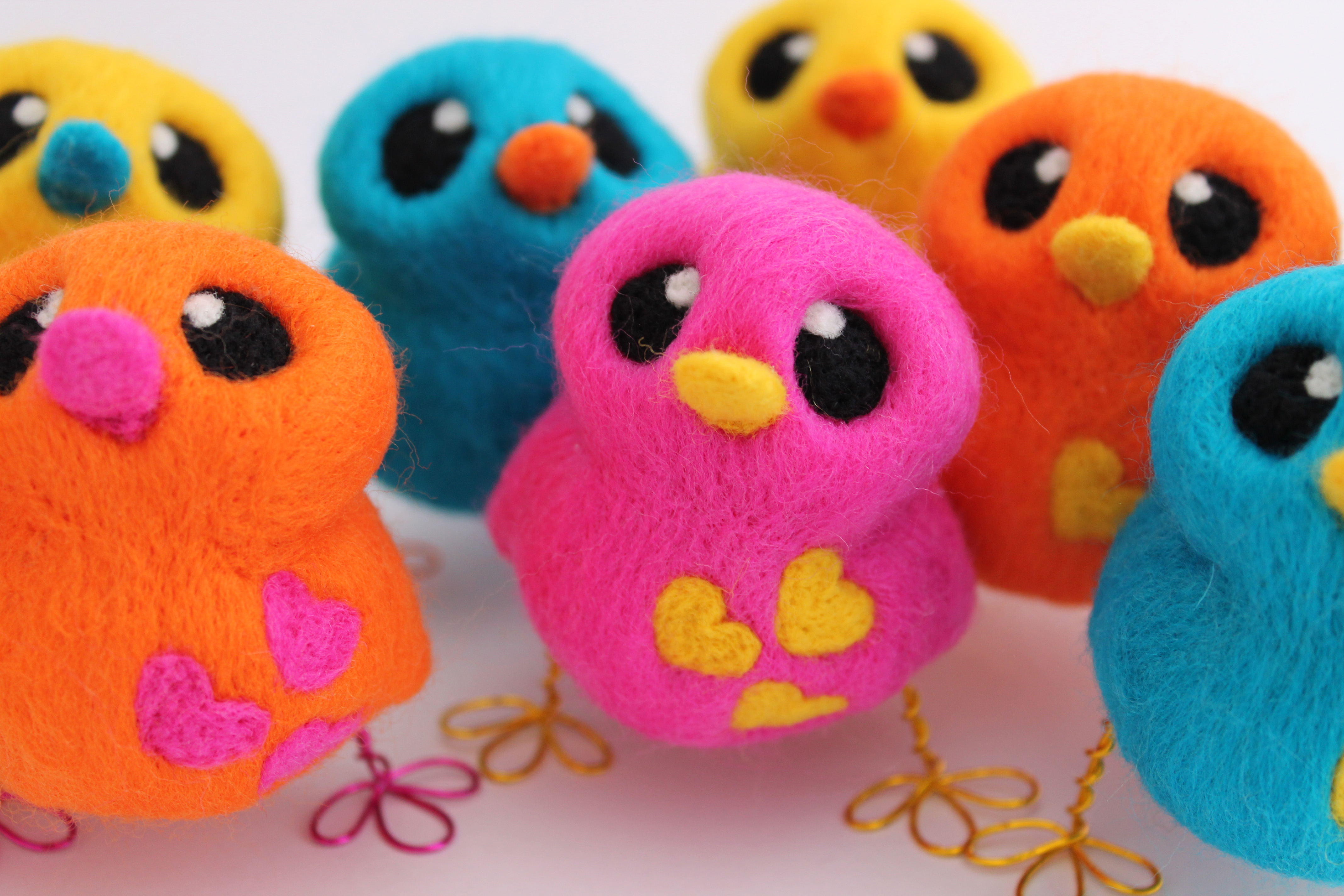 Feltmeupdesigns Needle Felted Love Birds