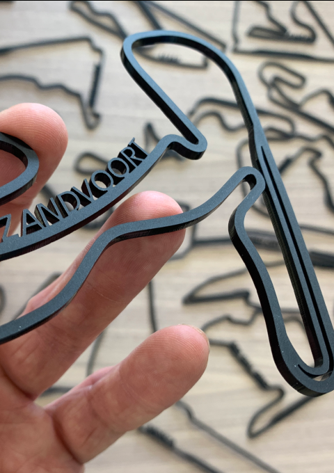 Incredibly detailed circuits