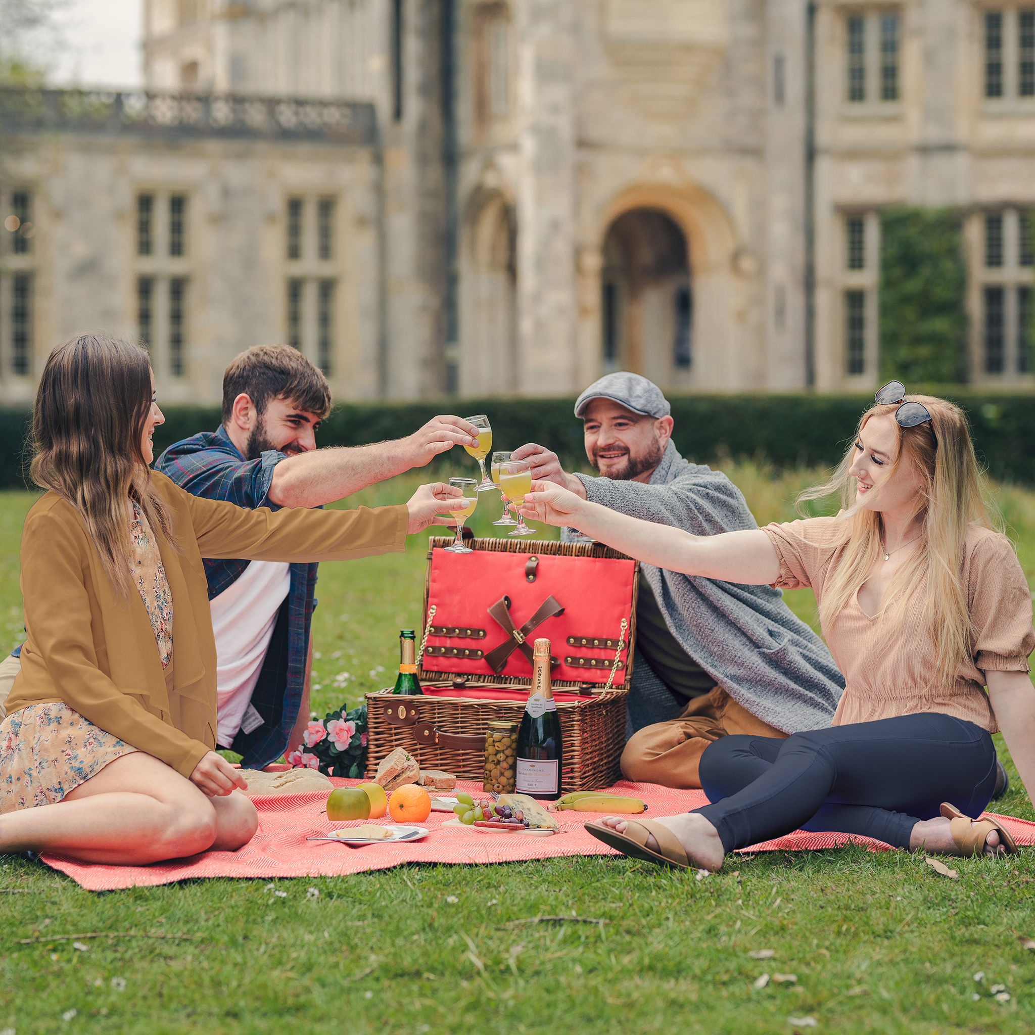 Picnic Hamper Basket