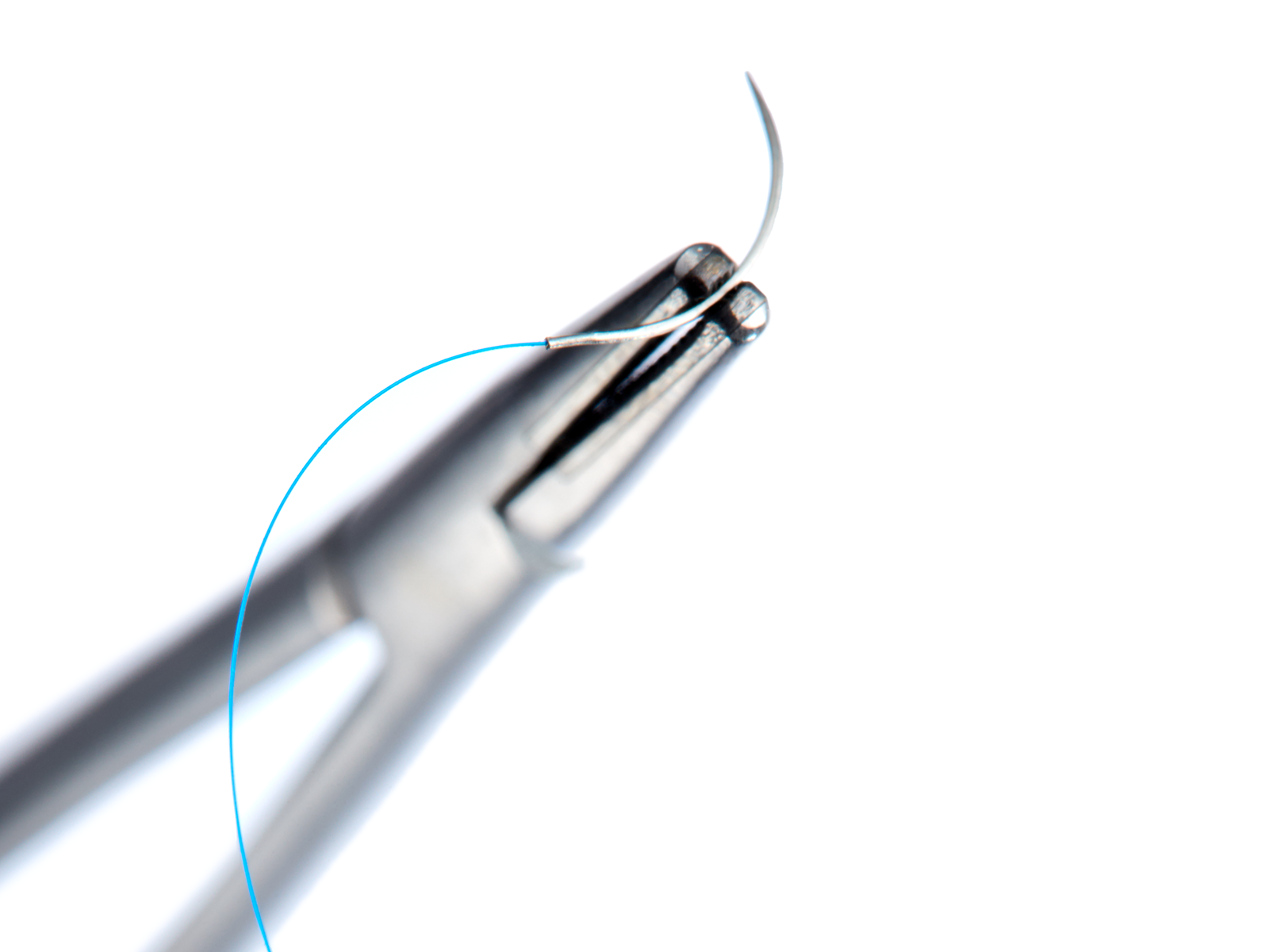 PRONOVA™ Poly (hexafluoropropylene-VDF) Suture