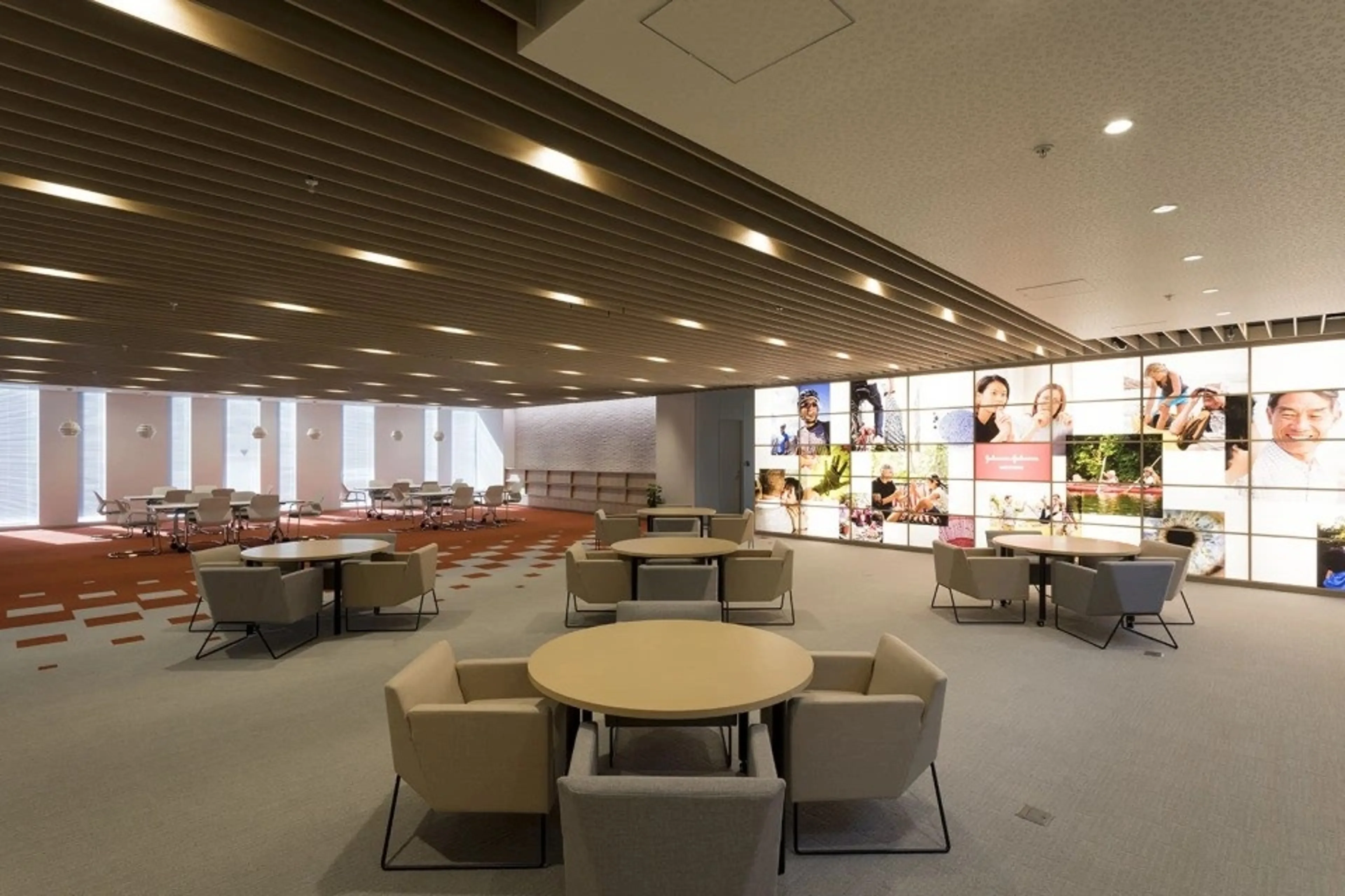 Work shop in the Johnson & Johnson Institute facility location in Tokyo, Japan
