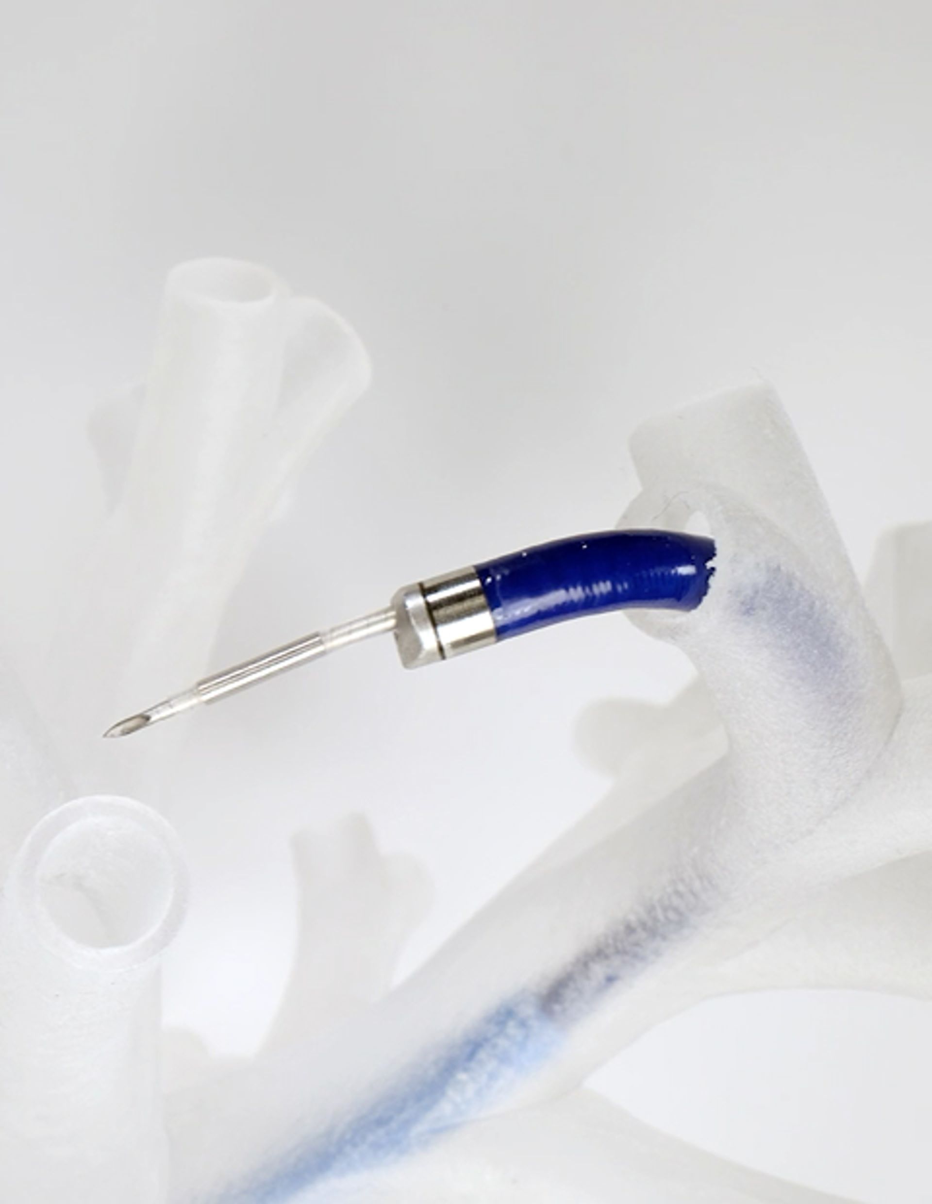 MONARCH Platform | Robotic-assisted bronchoscopy (RAB) | J&J MedTech US