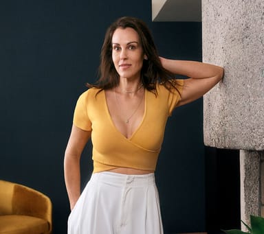 Breast augmentation | J&J MedTech US