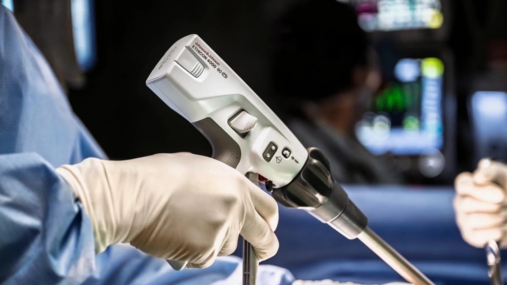 Serrated Staples Firing up the next step in surgical stapling | J&J MedTech US