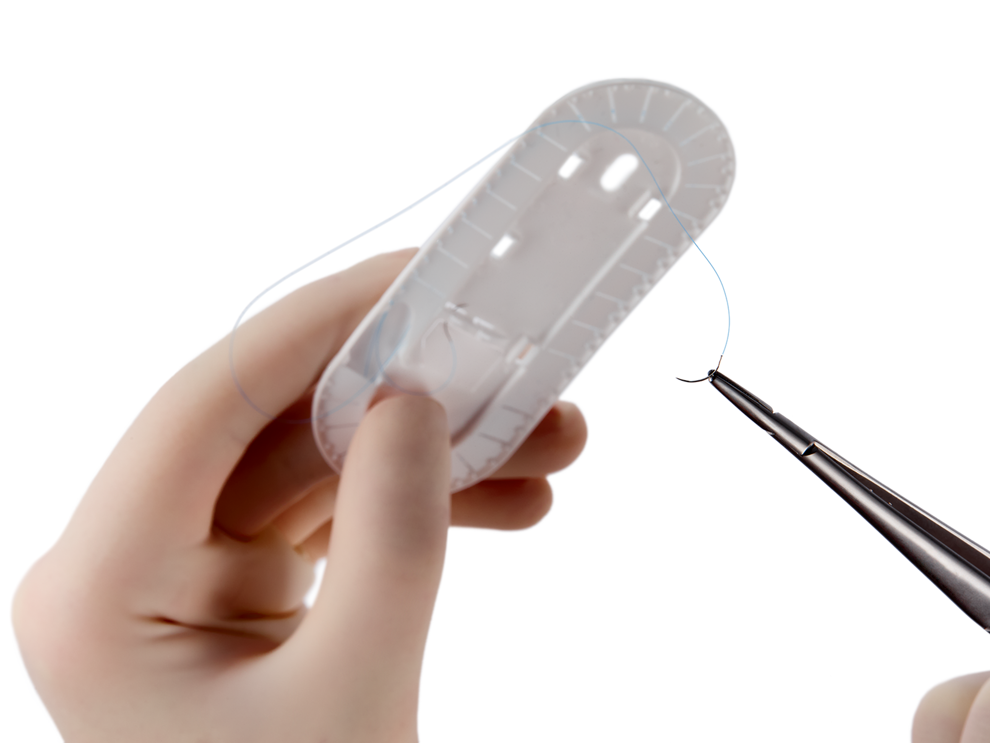 PRONOVA™ Poly (hexafluoropropylene-VDF) Suture