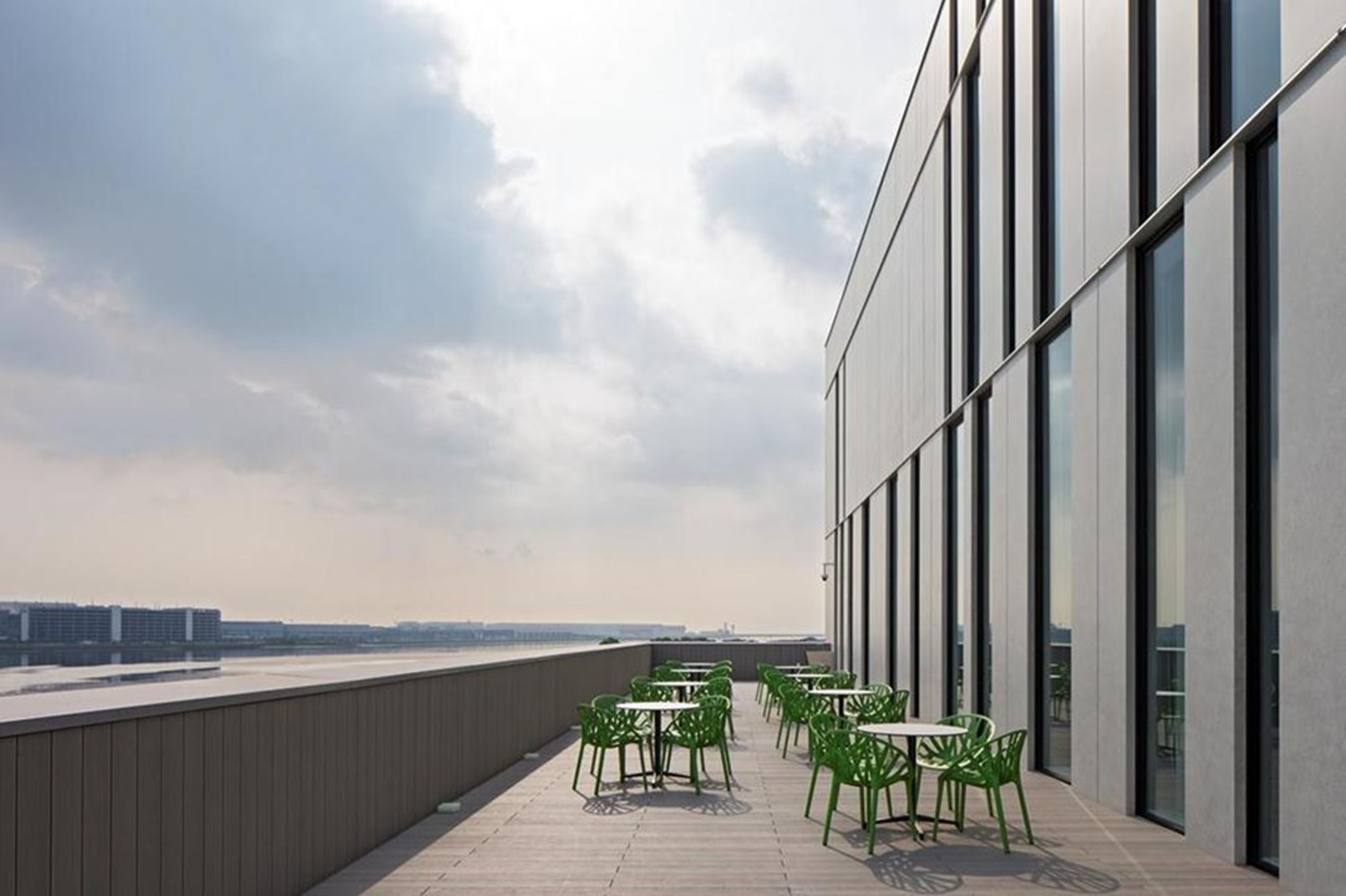 Terrace in the Johnson & Johnson Institute facility location in Tokyo, Japan