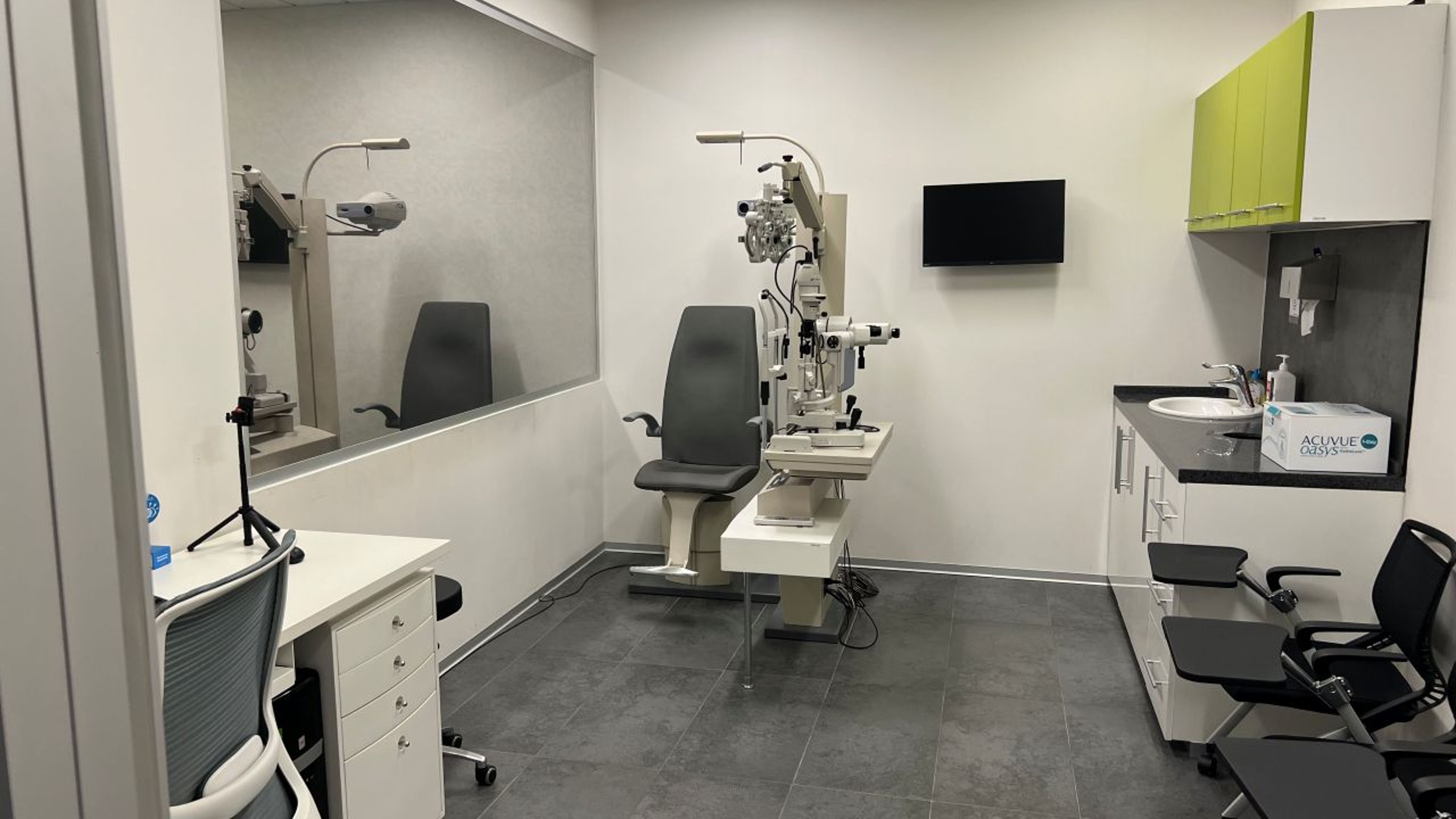 Practical classroom in the Johnson & Johnson Institute facility location in Moscow, Russia