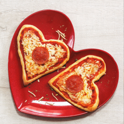 mini heart-shaped pizza