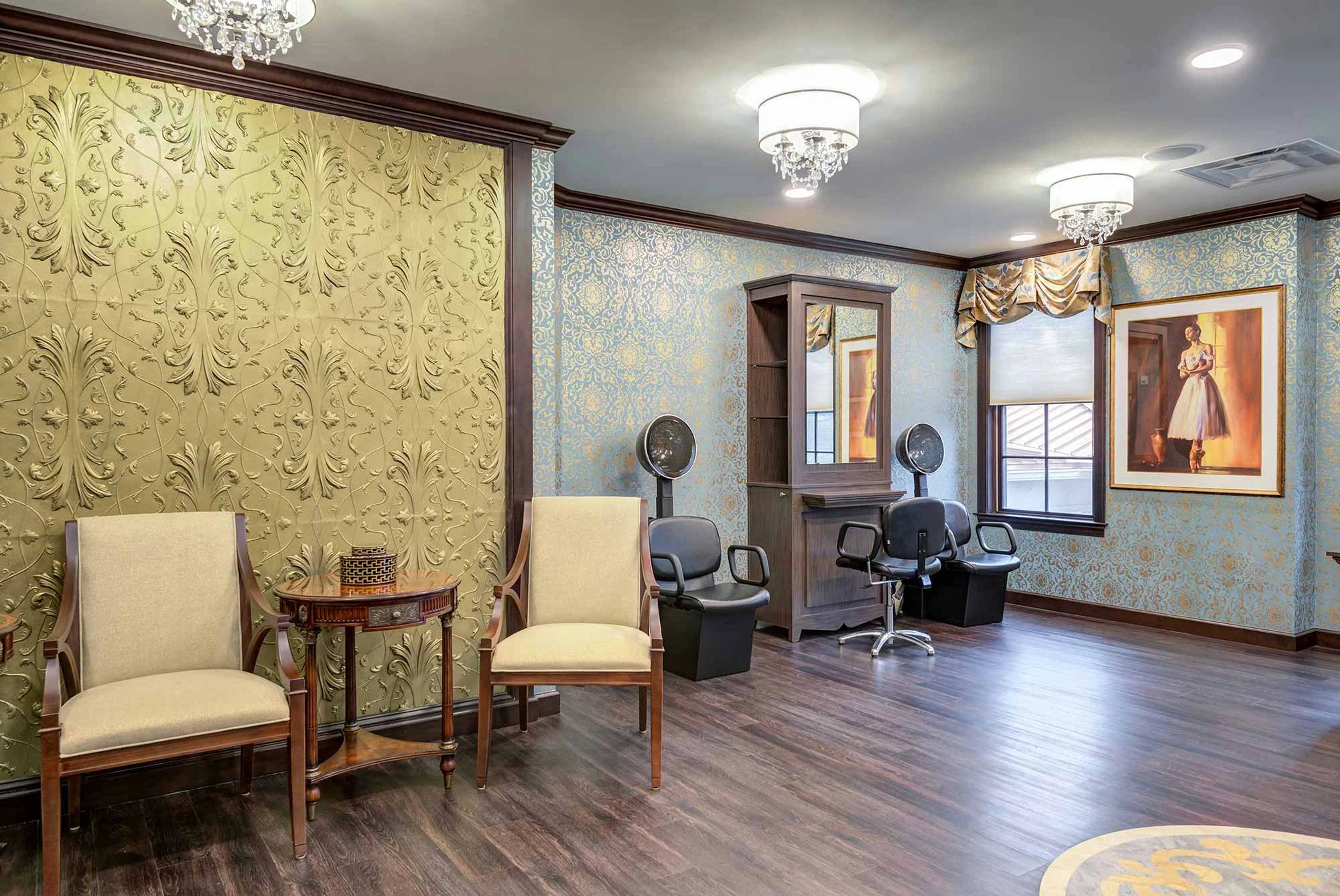 Brandywine Potomac salon