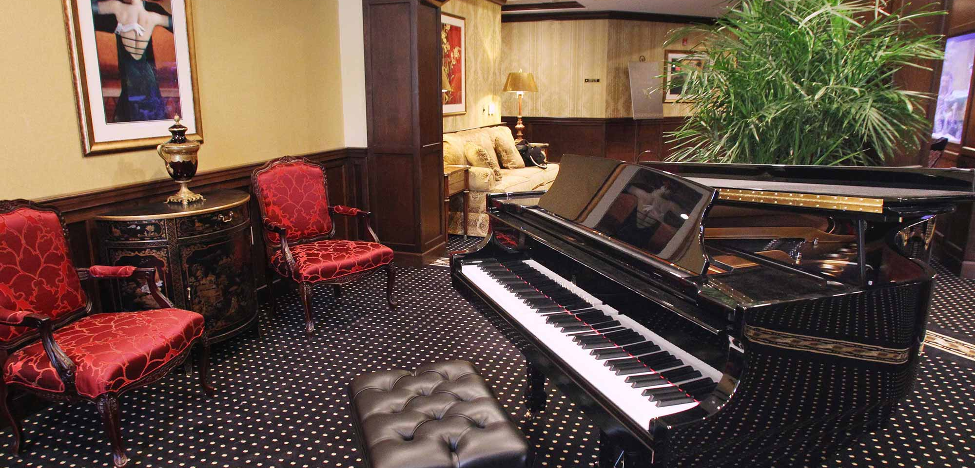 Livingston piano room