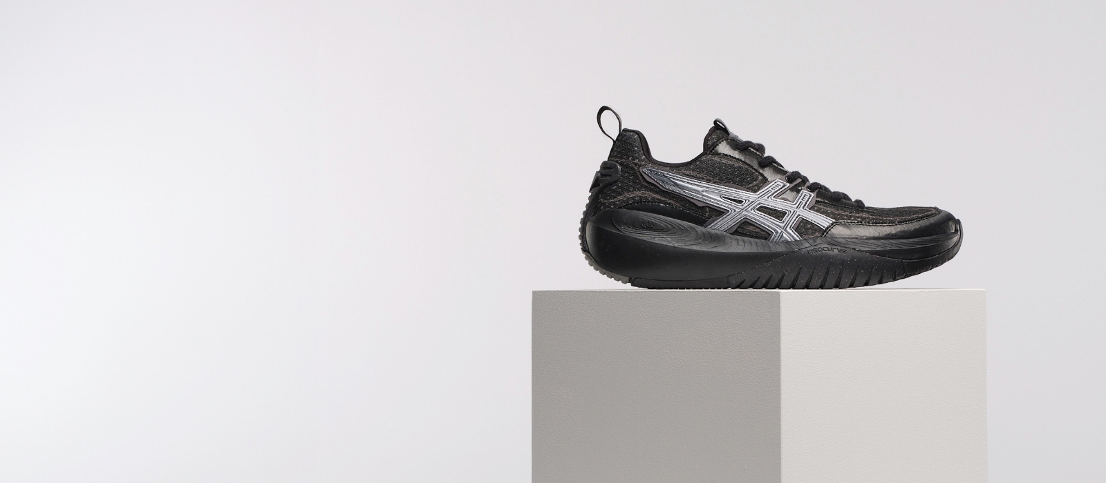 Asics europe online store deals