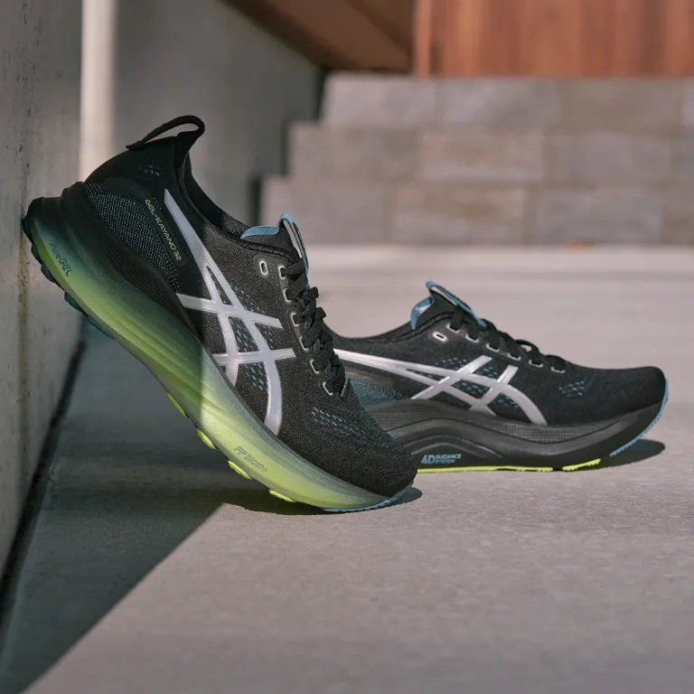 ASICS Luxe Pack