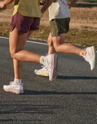 Running Shoes 