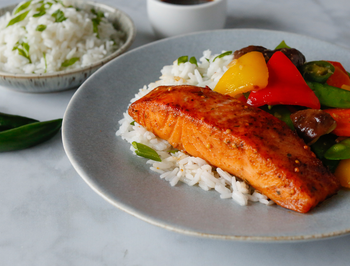 Asian Grill Salmon With Spicy Hunan-Style Vegetabl…
