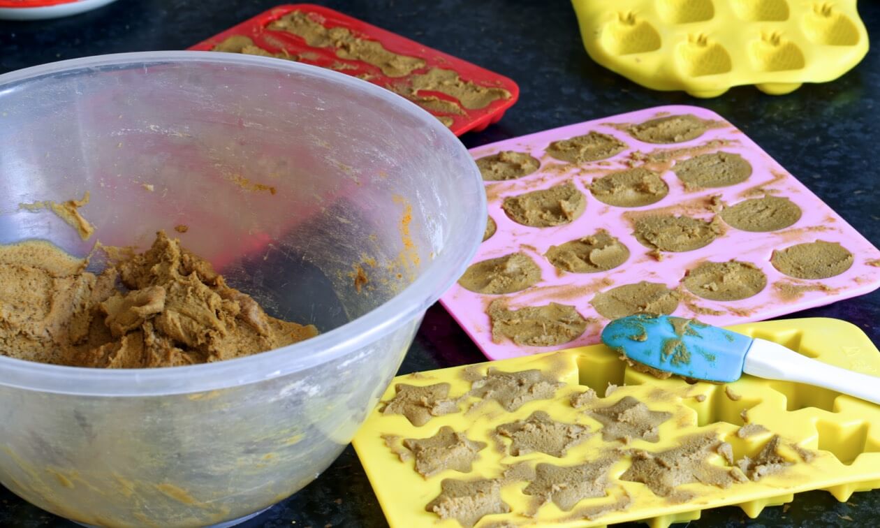 DIY Recipe: Peanut Butter Dog Bone Filling