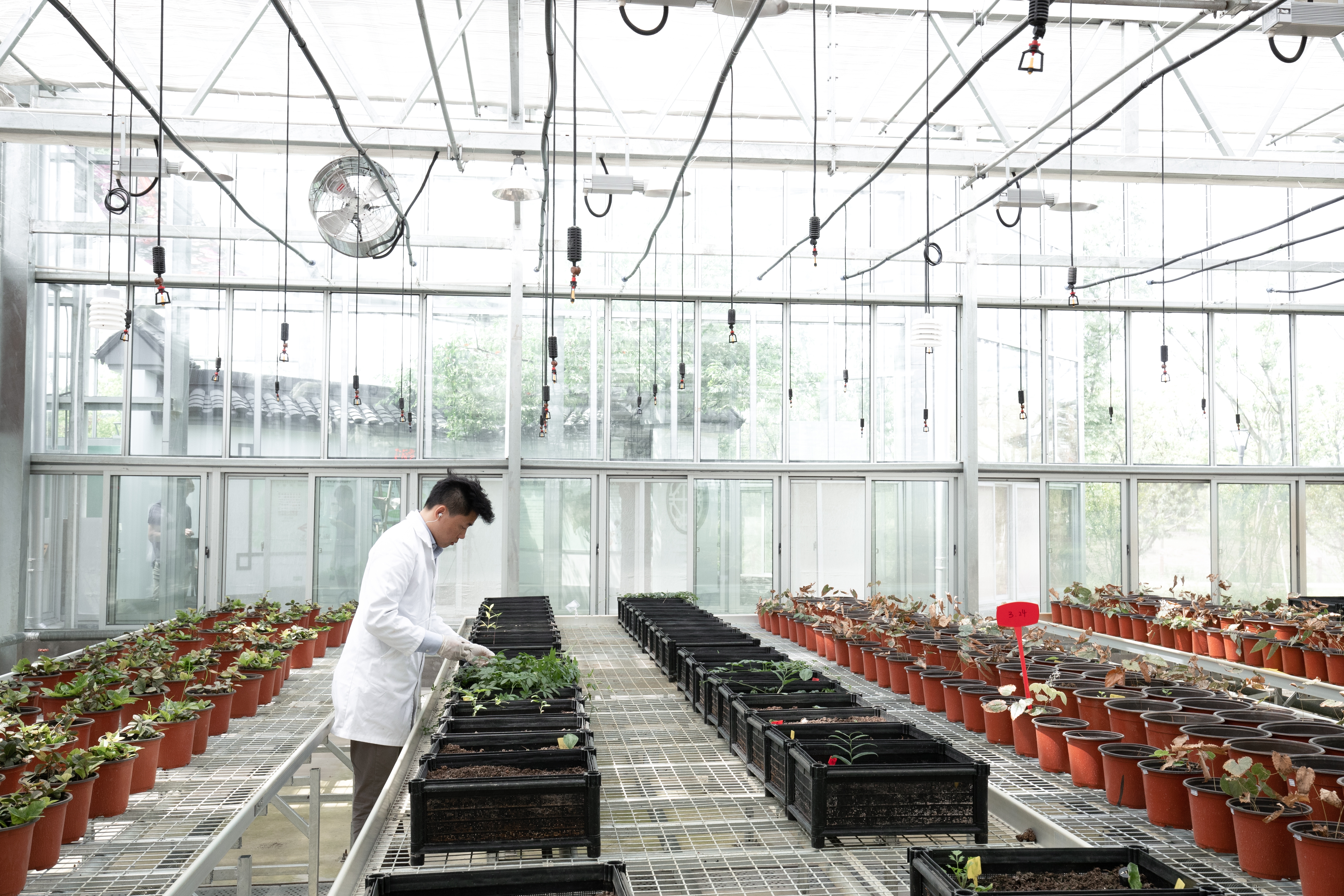 安利（中國）植物研發中心之智慧農業研究