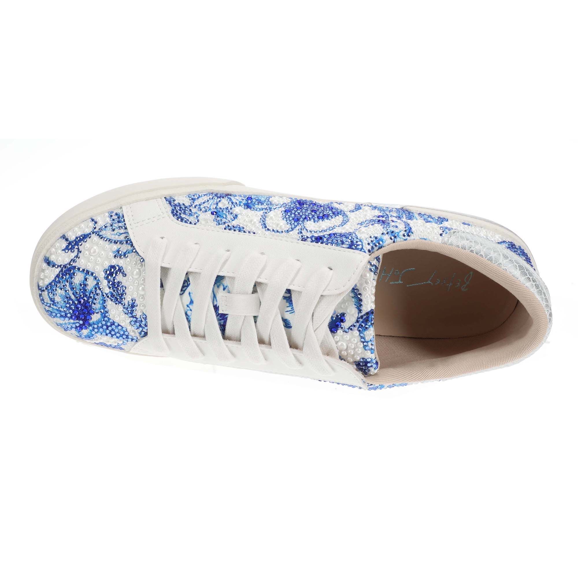 Betsey Johnson SB-Damon Womens Sneaker 15790₽