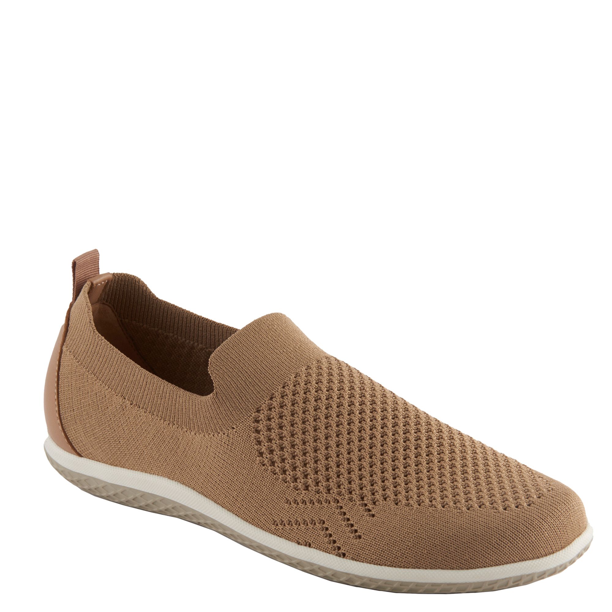 Дэвид Тейт Сплетничает о женских туфлях 11790₽