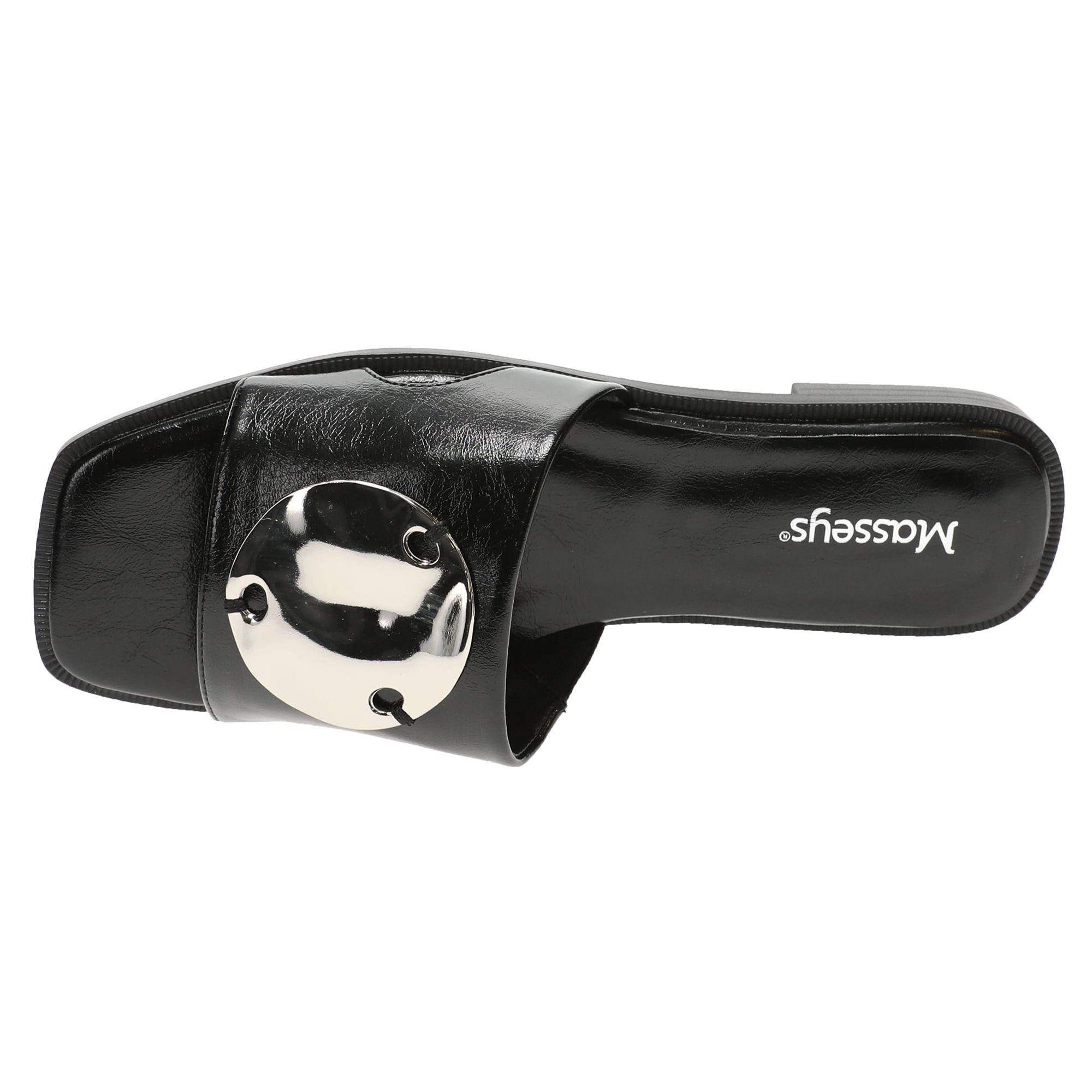 Masseys Miley 5890₽