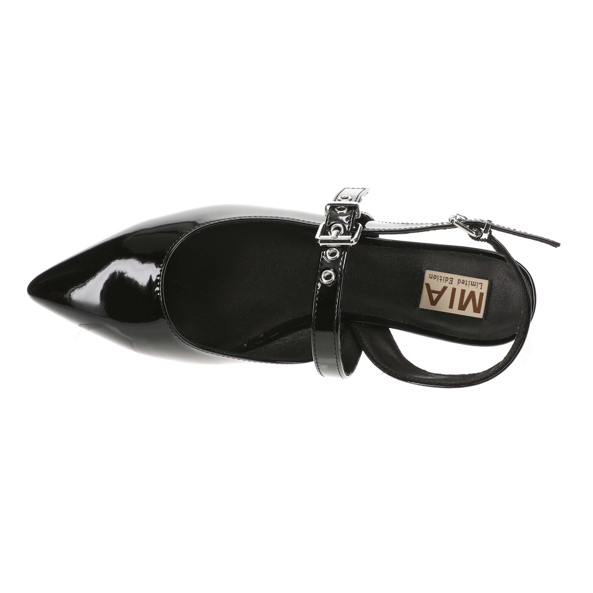 MIA Limited Edition Aree Womens Slip On 13890₽