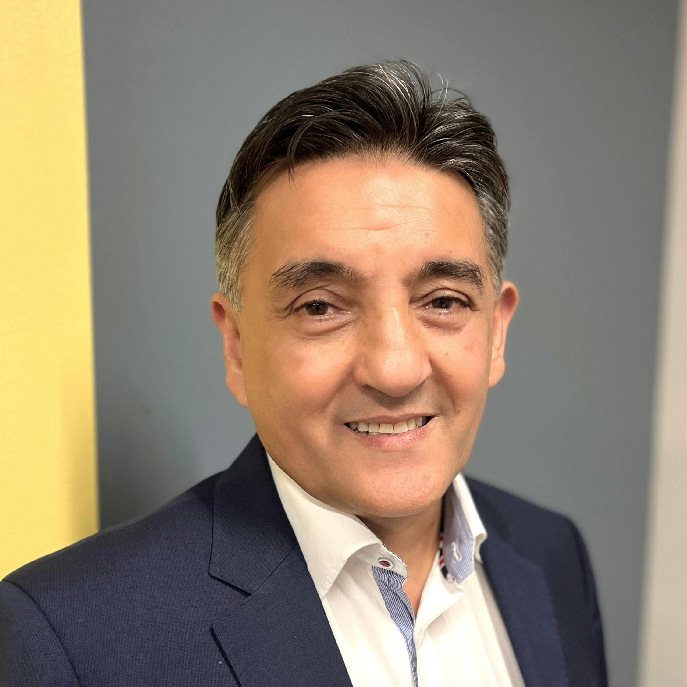 Kamran Khan (CEO, Pureinsights) - Photo