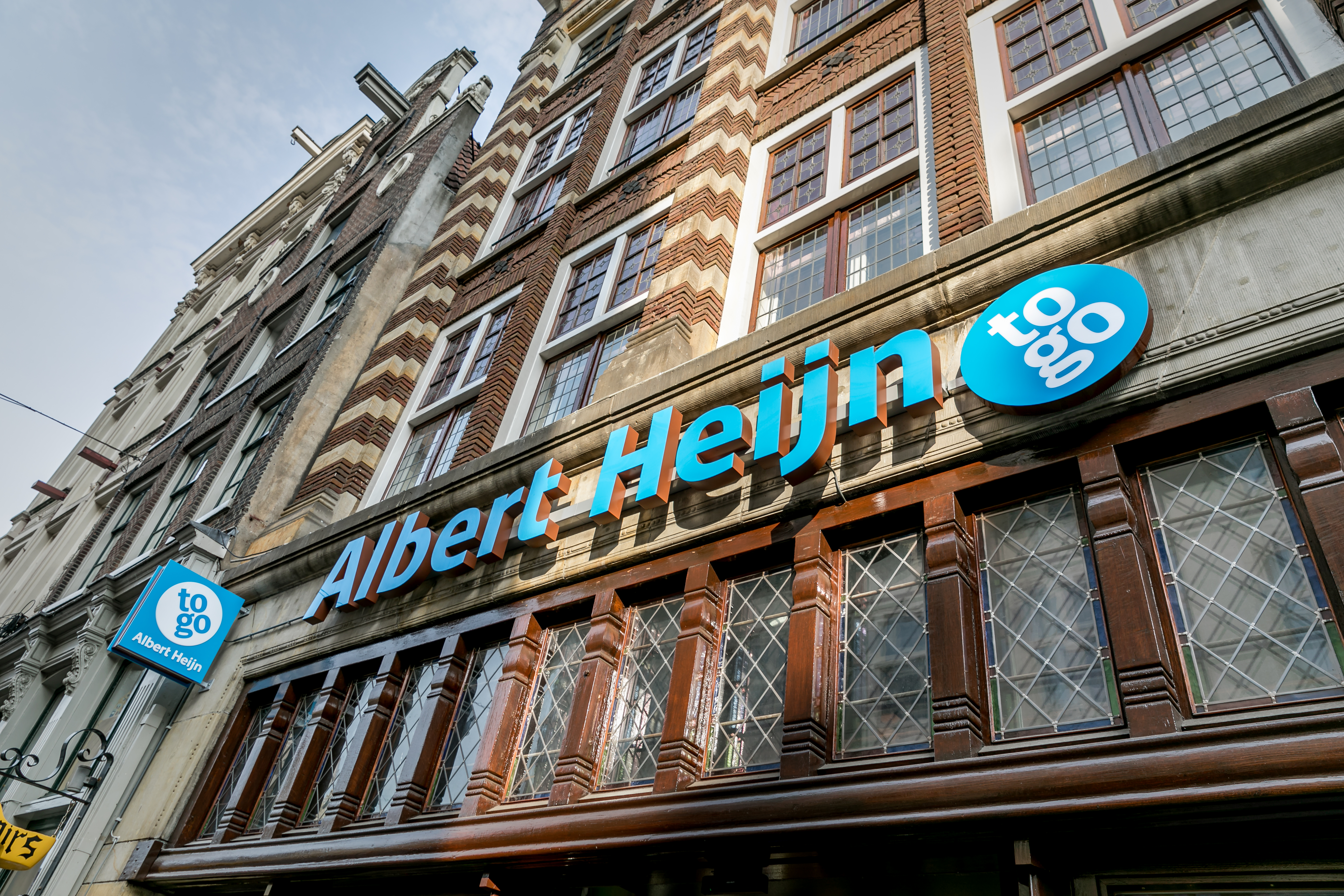 Albert Heijn (AH) is the Netherlands’ largest Food and Technology company