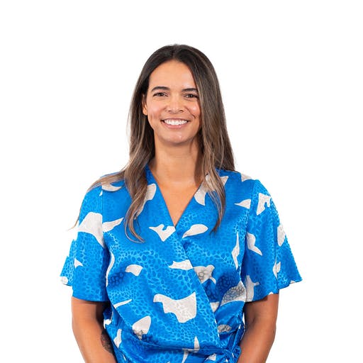 Ava Thompson - Photo