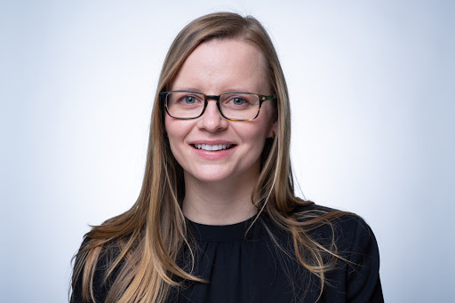 Julia Prause - Photo