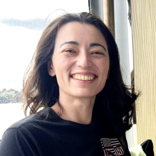 Mikiko Bazeley - Photo