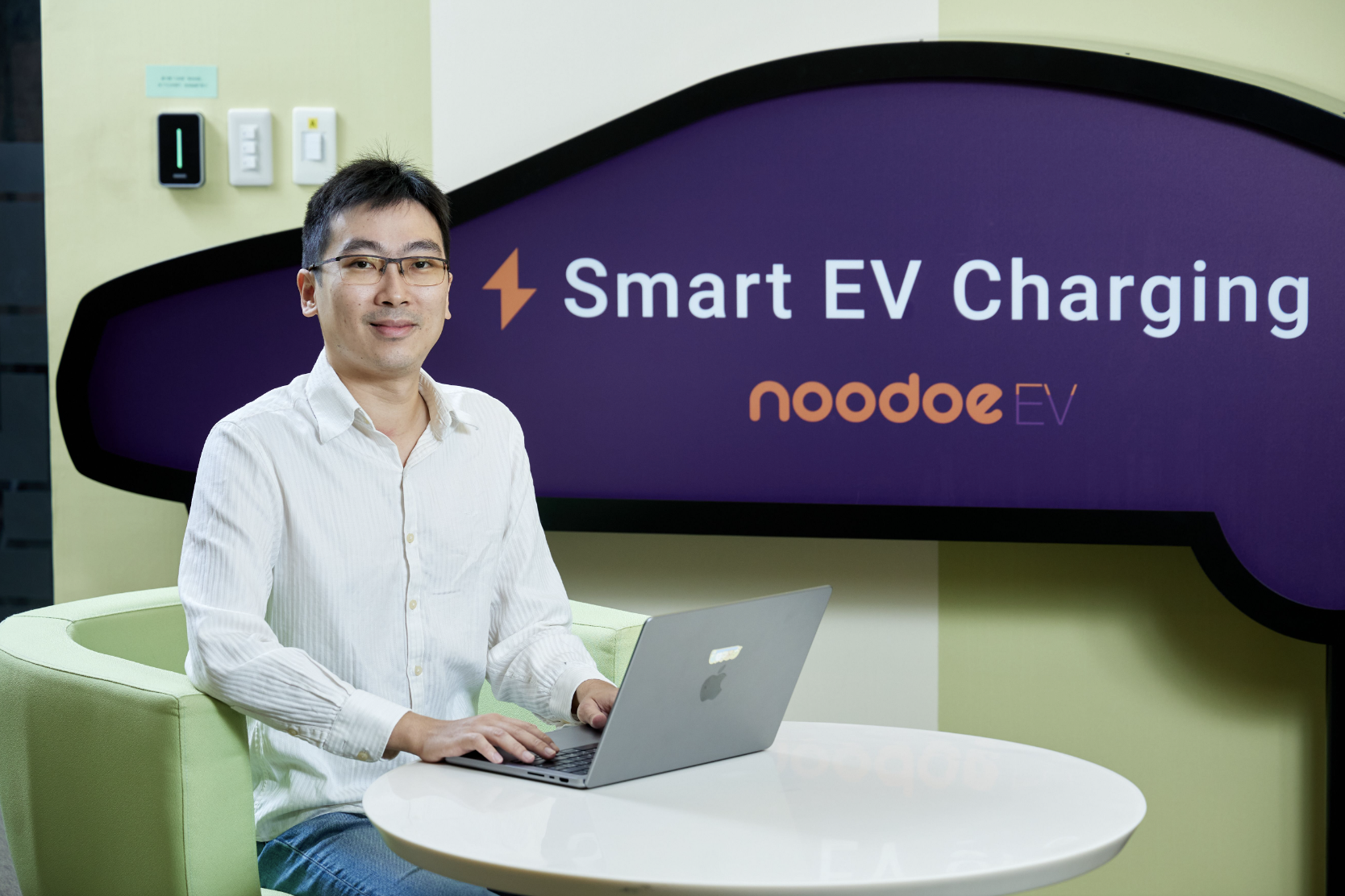 Yan-Ming CHEN, Software Development Manager with Noodoe