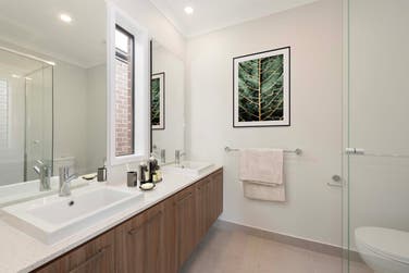 Photo of Owen 186-S20