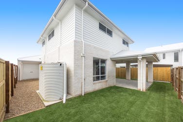 Photo of Berlin 322-D35