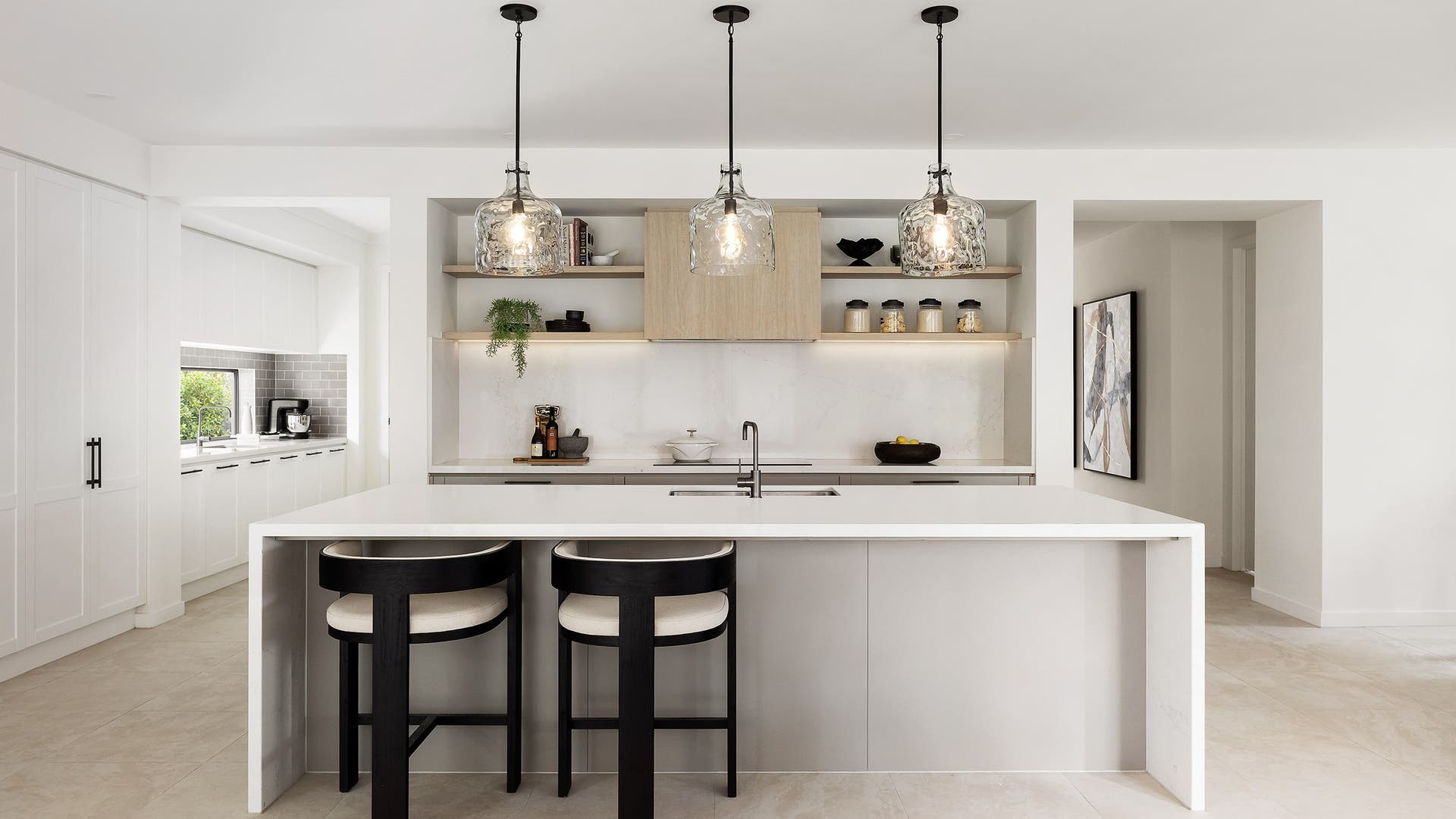 Truganina display homes. Emperor-483-D52-Kitchen6.jpg