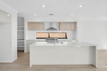 Photo of Valentine 278-D30