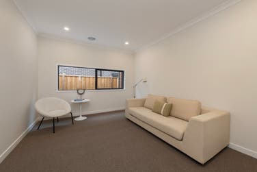 Photo of Landon 251-S27