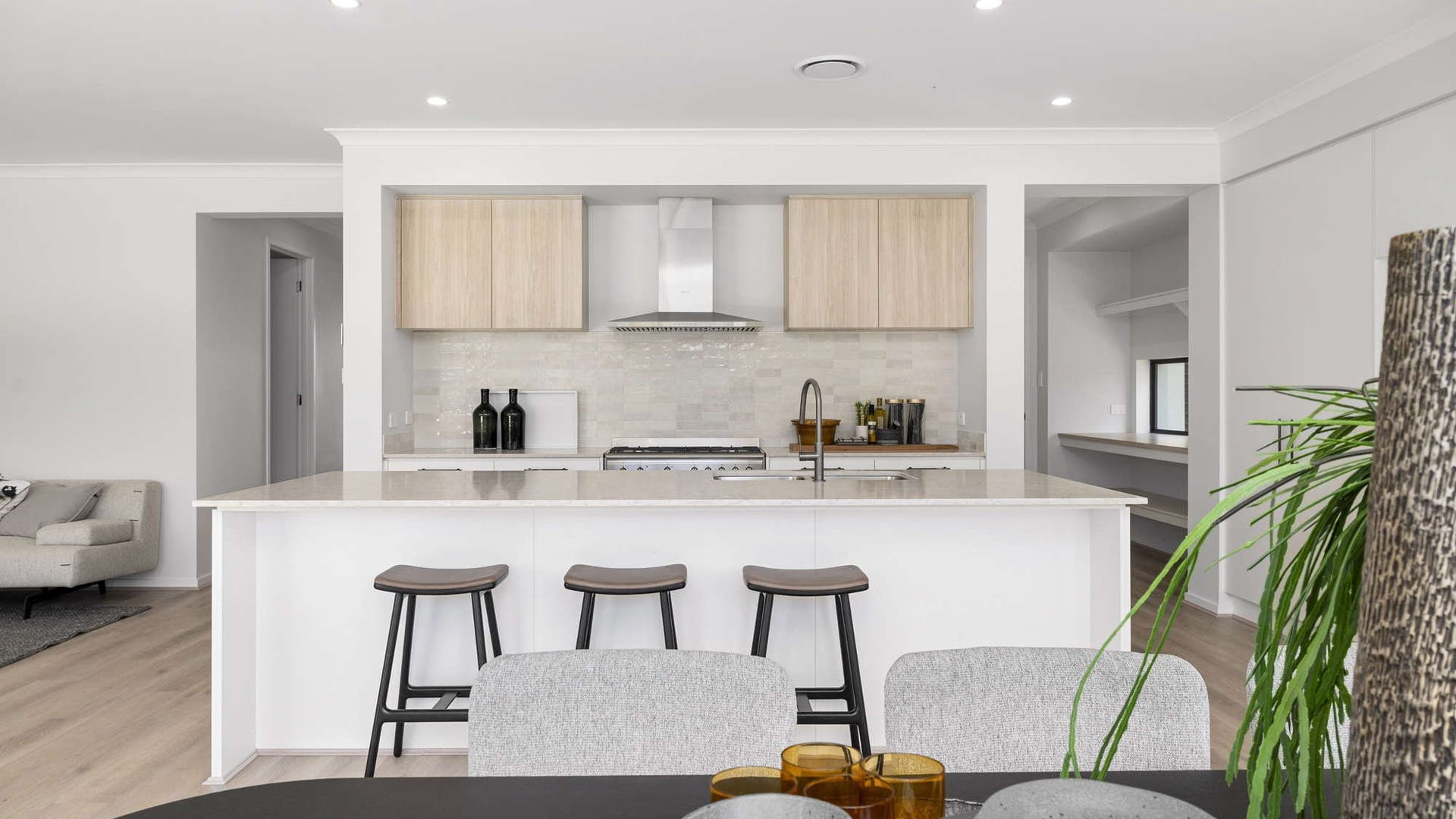 QLD_RB_Rosella_Kitchen_Pimpama.jpg