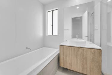 Photo of Valentine 278-D30