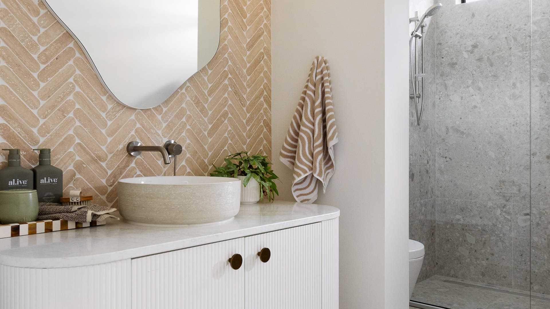 Aegean 371-D40 Powder Room on display at Clyde North Smiths Lane