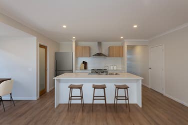 Photo of Everado 209-S22