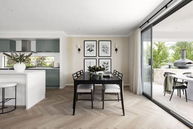 Photo of Amelie 311-D33