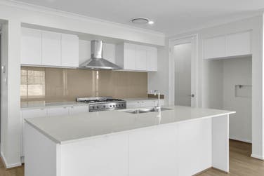 Photo of Marlo 230-S25