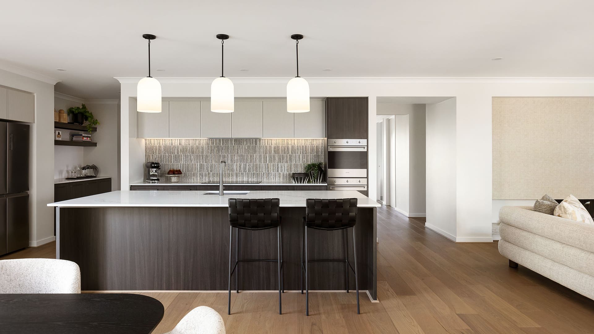 VIC-Aintree-Juno-442-D48-Kitchen-2500PX.jpg