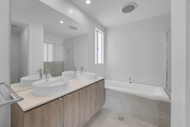 Photo of Baltimore 298-D32