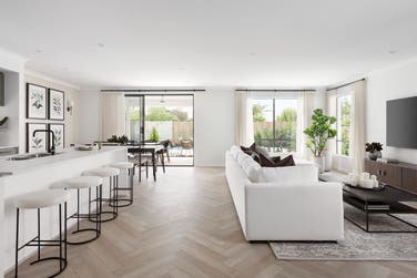 Photo of Amelie 311-D33