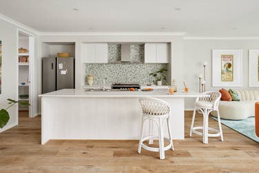 Photo of Vogue 34