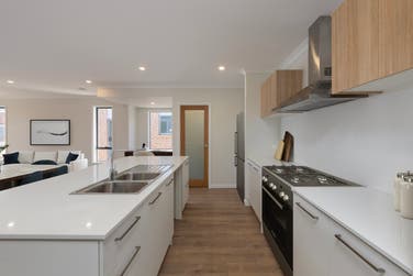 Photo of Everado 209-S22