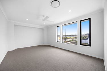 Photo of Morocco 329-D35